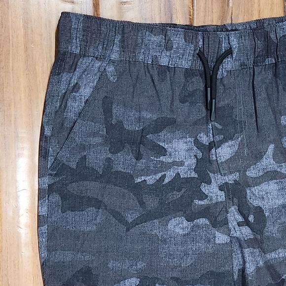 🆕️ Timberland Stretch Swim Trunks Camo/Castletock - Picture 4 of 8